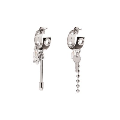 THE PUNK BEAUTY CHARM EARRINGS